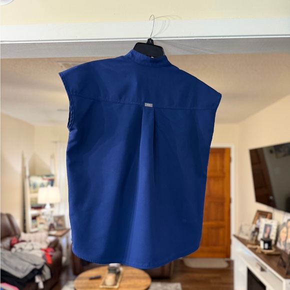 Figs Rafaela Oversized Scrub Top - Picture 2 of 6